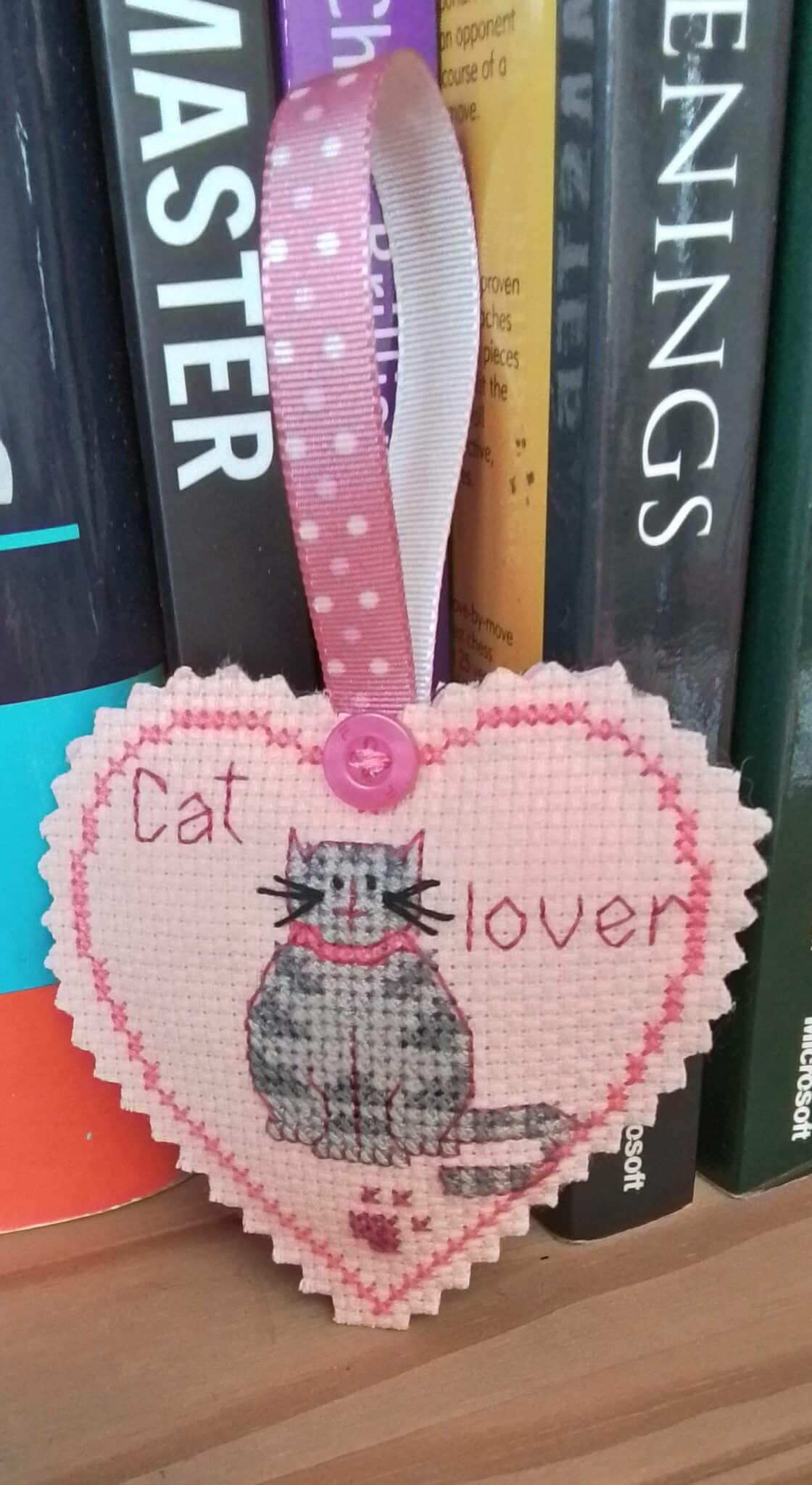 Pink Cat Lover Heart – Pocket Heart Hug – Cross Stitch, Cat Lover’s Gift, Birthday Gift, Cat Gifts - main product image