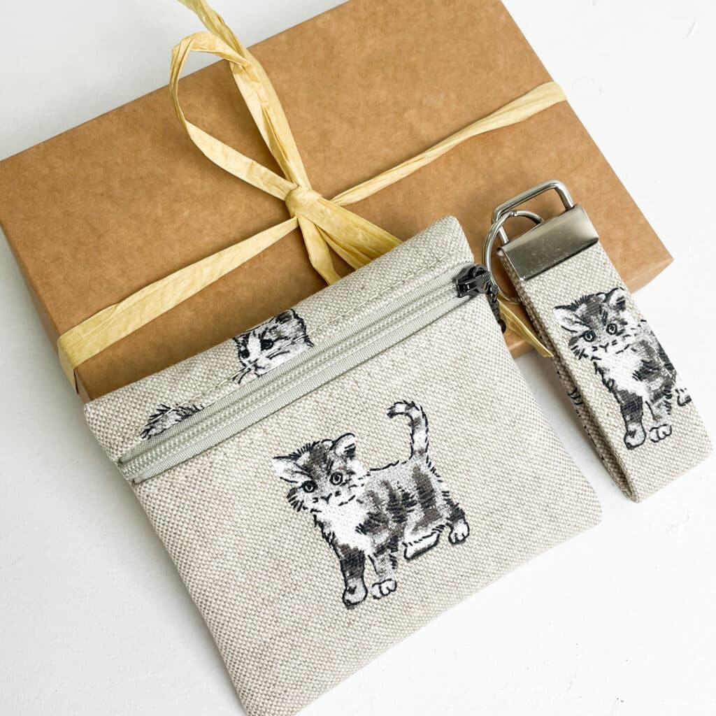 Cat gift set