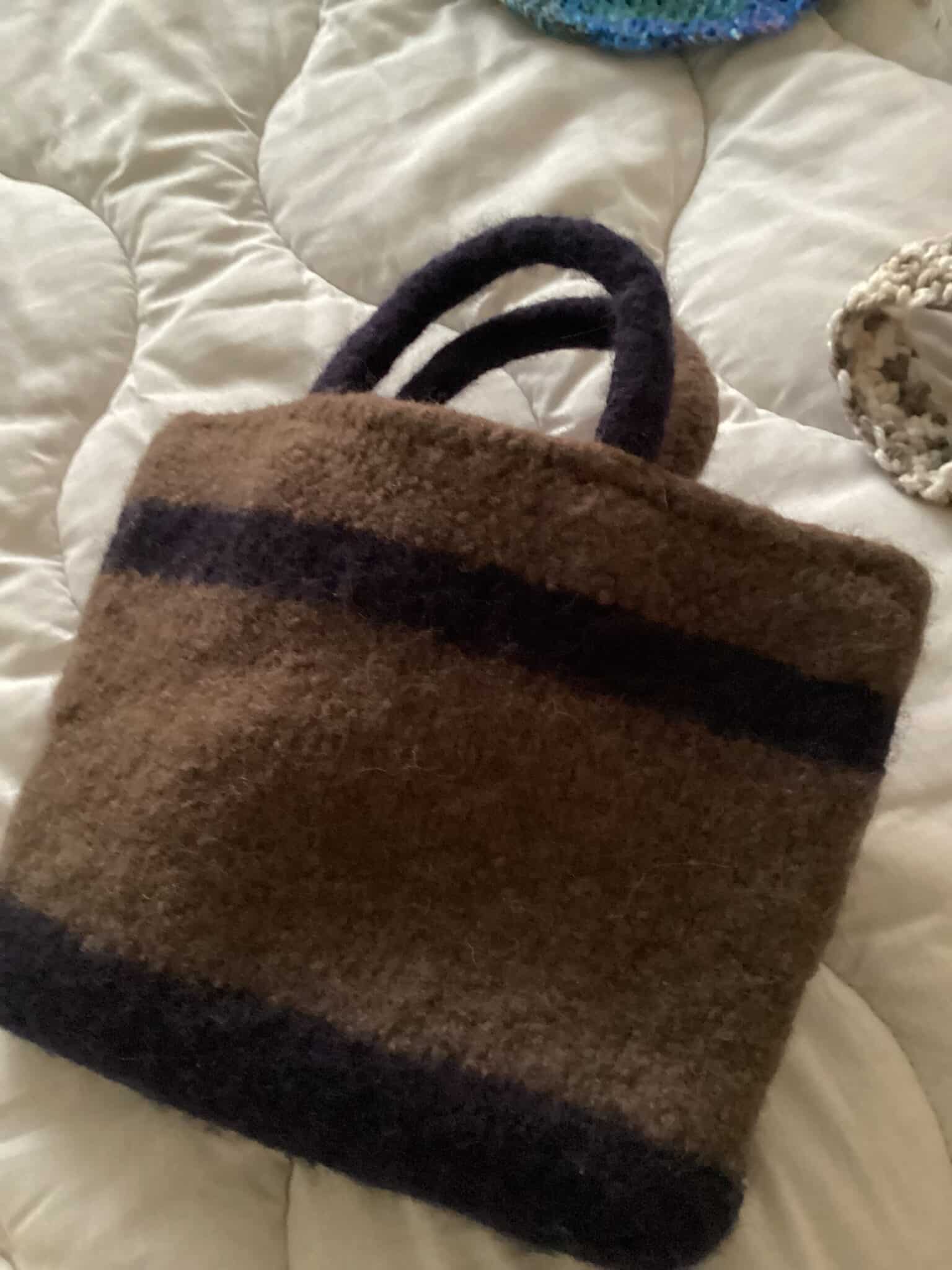 Wool hand bag - main product image