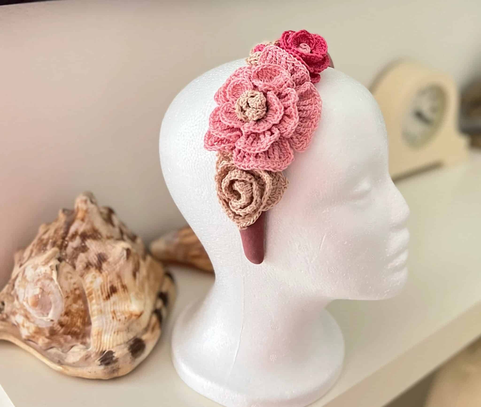 Crochet flowers headband - main product image