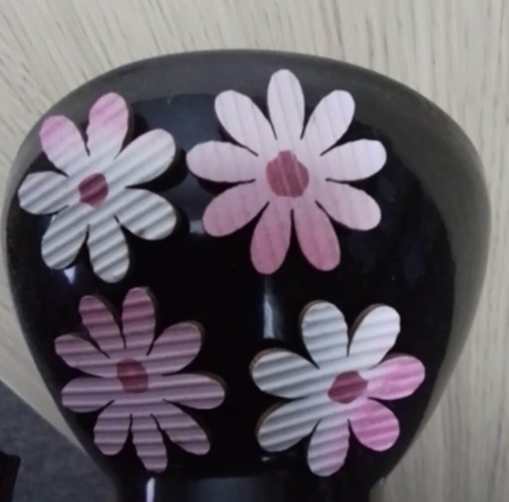 Set of 4 Ridged Pink & White Flowers, Fridge Magnets, Office Magnets, Flower Magnets