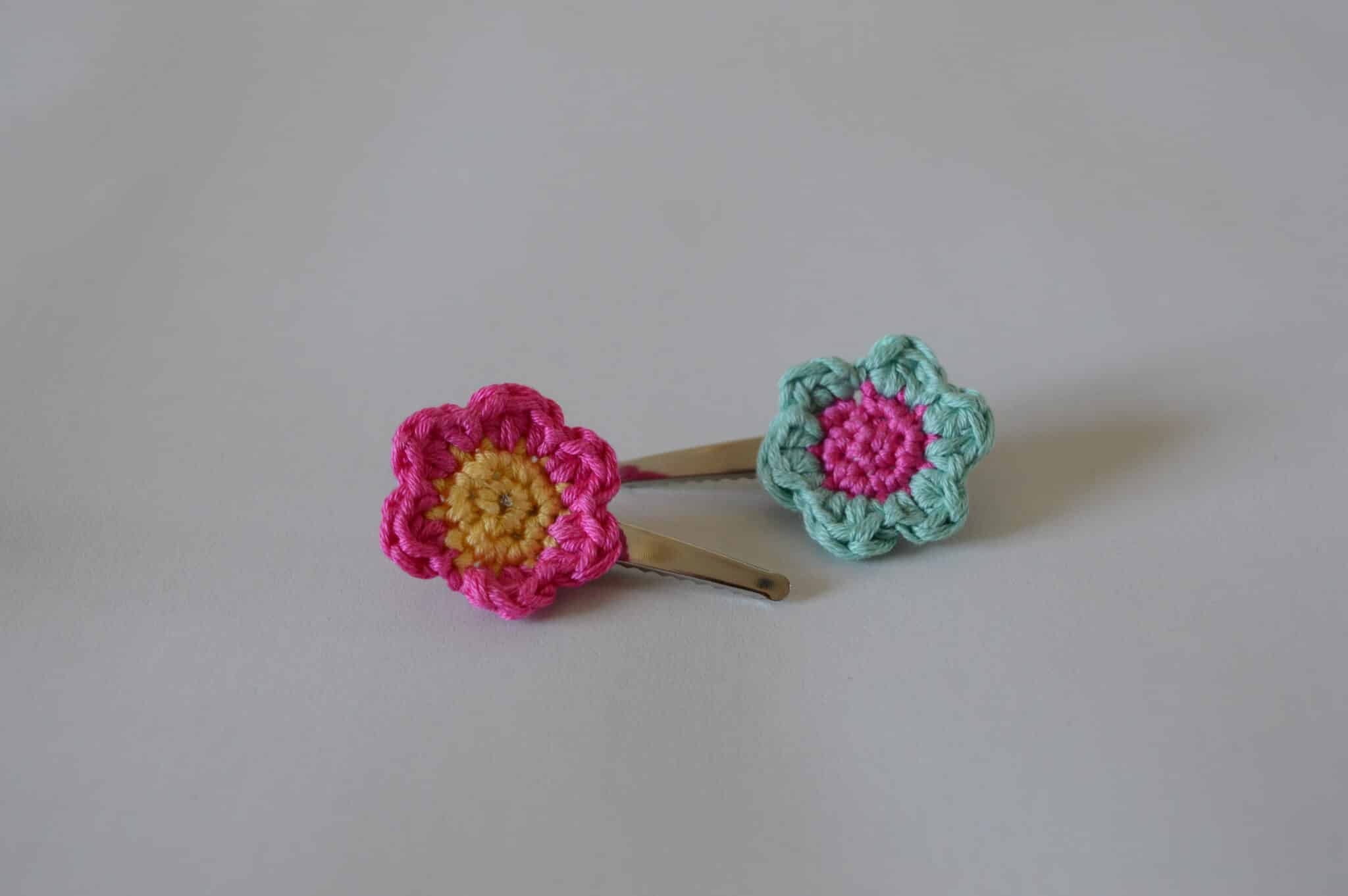 Crochet Flower Hair Grips (Set of2) - main product image