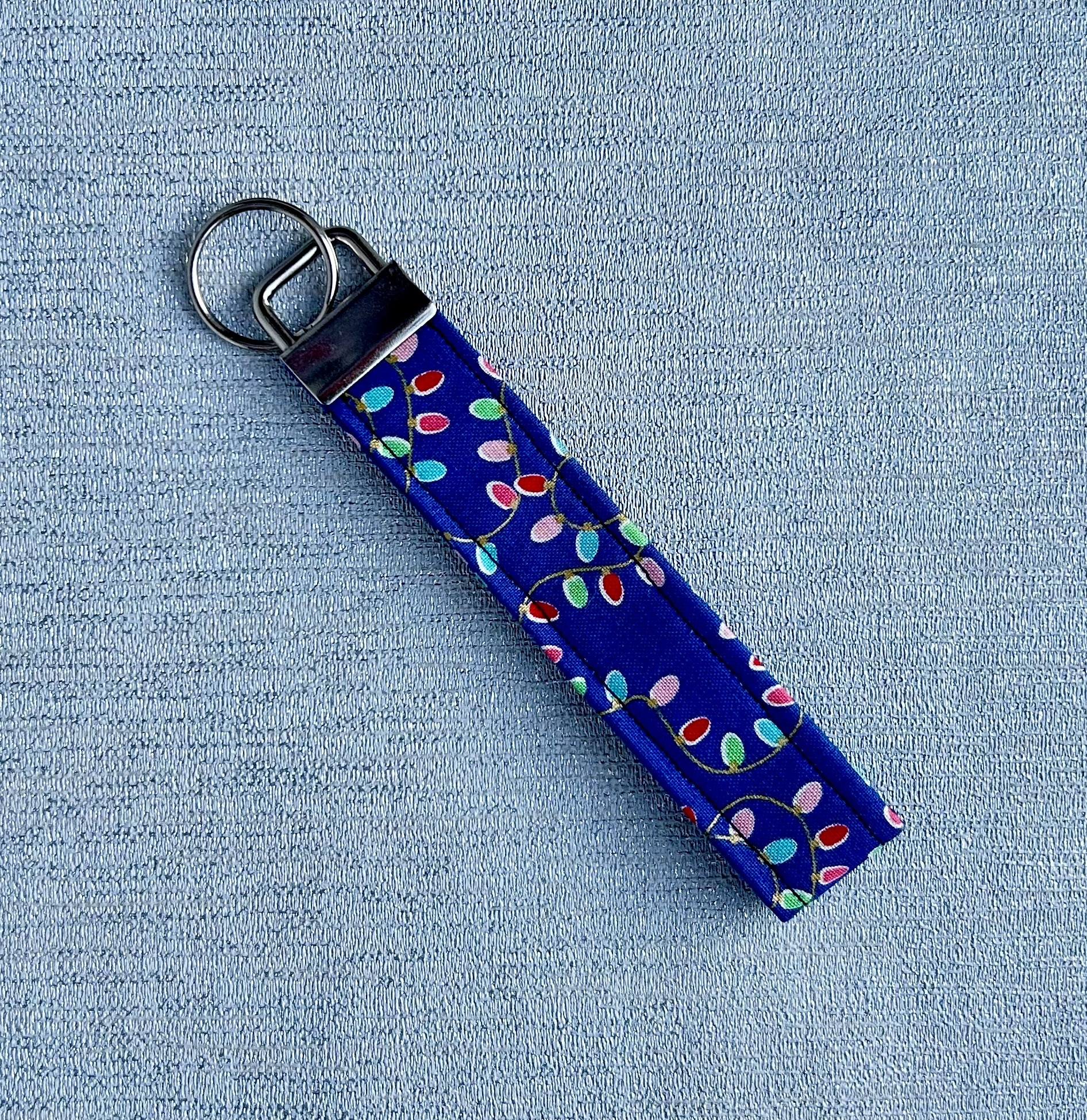 Lights and fairy lights key chain ring wristlet - main product image