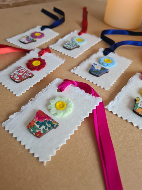 Set of 7 handmade gift tags - main product image