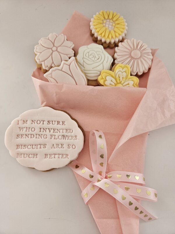Flower In a Biscuit | Flower Bouquet| Cookie Bouquet| Birthday Gift| Sending Hugs| - product image 4