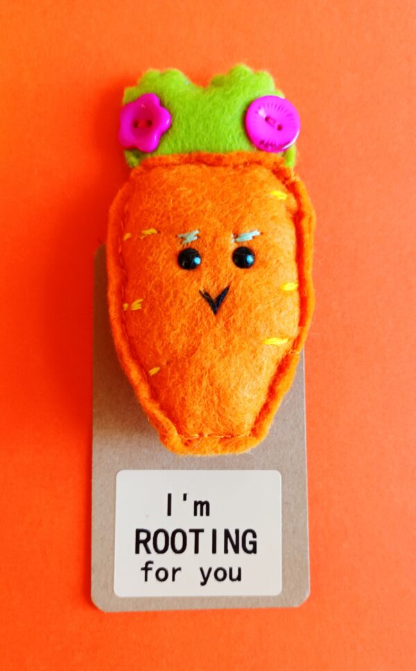 Hand sewn felt ‘carrot’ pocket hug & pocket hug card - main product image