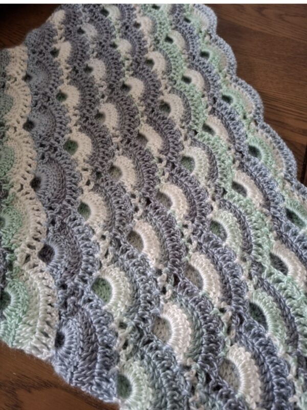 Beautiful Ladies Shawl - product image 3