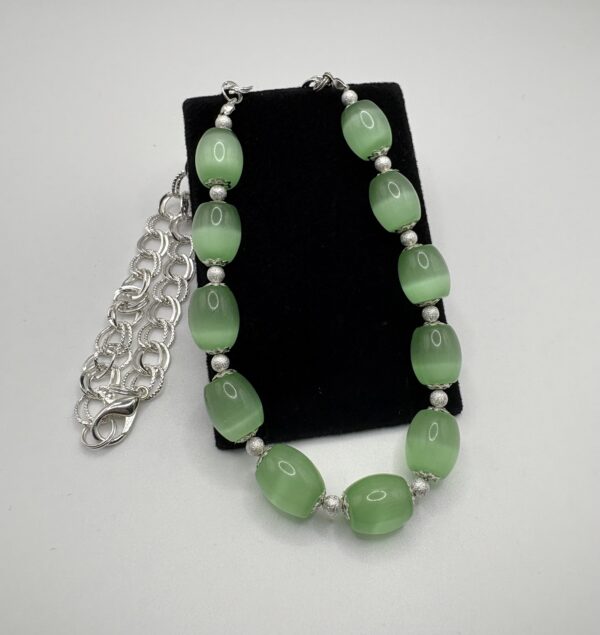 Green Barrel Cats Eye Necklace - product image 4