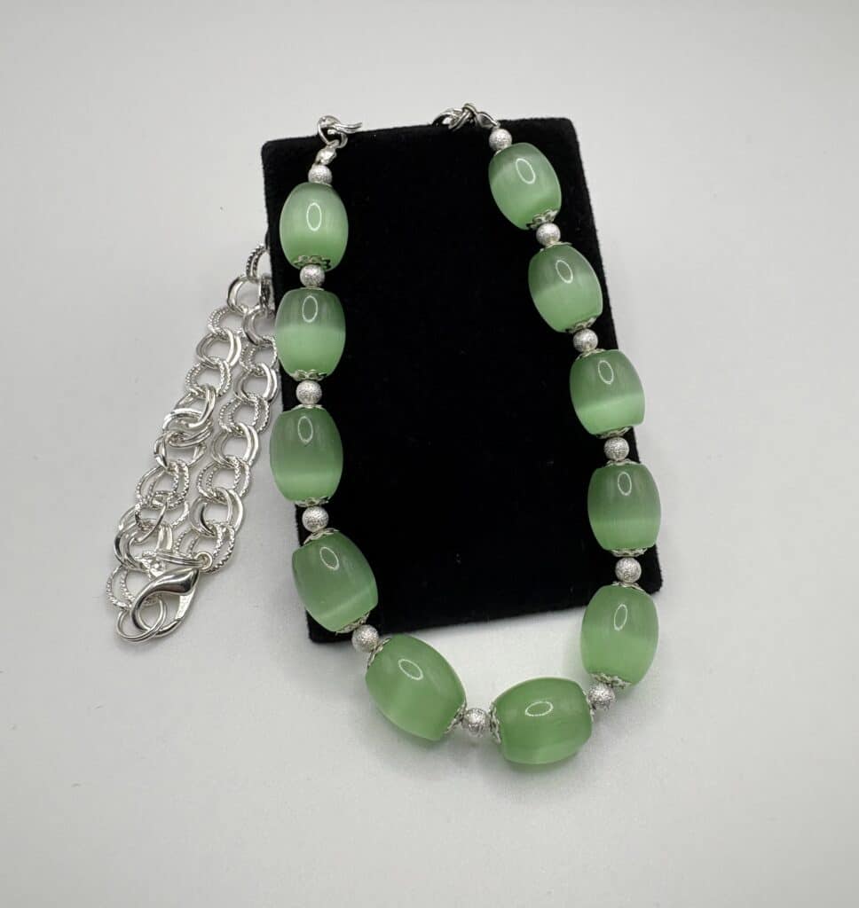 Green Barrel Cats Eye Necklace