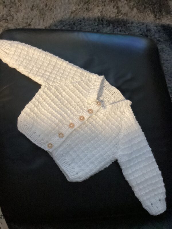 Baby White Cardigan 3-6 months - product image 3