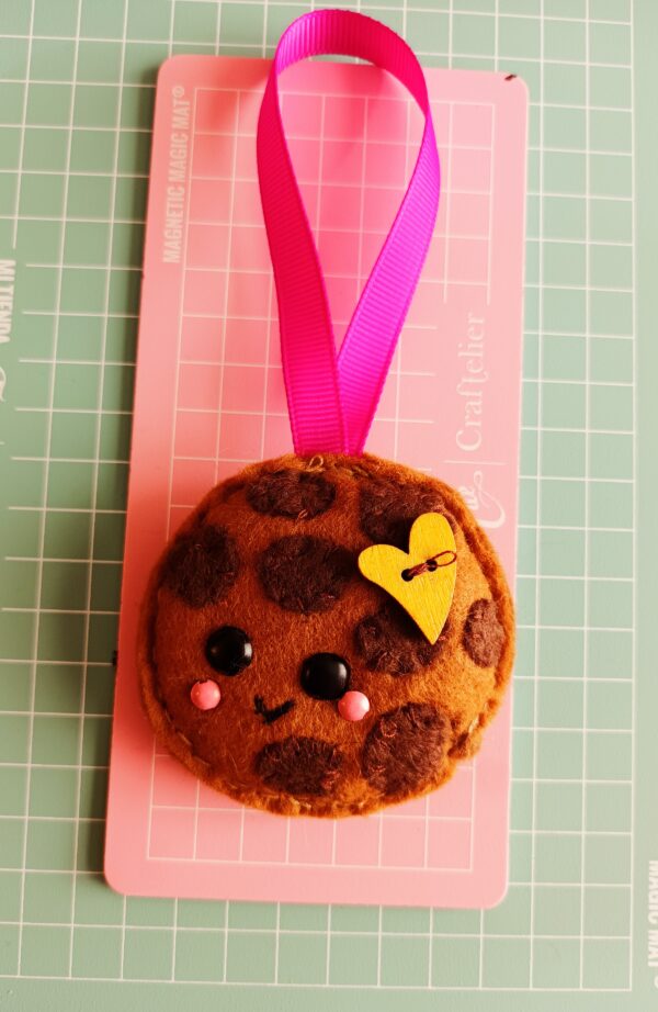 Hand sewn felt chocolatw chip cookie decoration - main product image