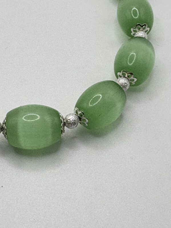 Green Barrel Cats Eye Necklace - product image 3