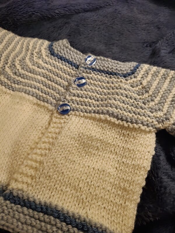 Knitted newborn baby set - product image 2