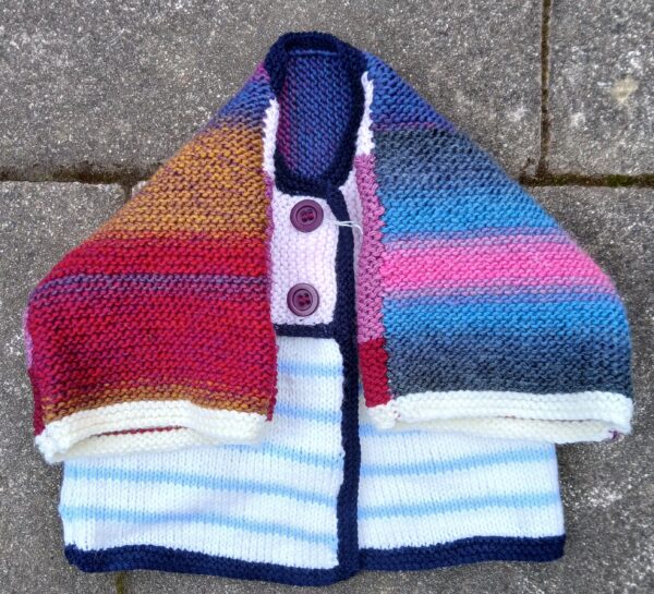 Hand -knitted child’s cardigan. Approx 3 to 4 yrs. - product image 4