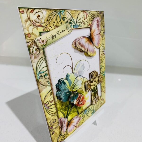 Handmade Happy Easter 7×5 Greeting Card - product image 2