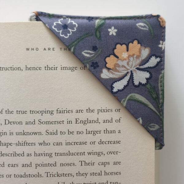 Book Cover or Kindle Sleeve, Lined and Padded with Free Bookcorner - product image 4