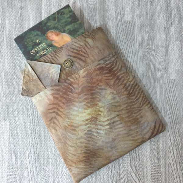 Book Sleeve or Kindle Sleeve Medium, Padded and Lined with Pocket and Button - product image 4
