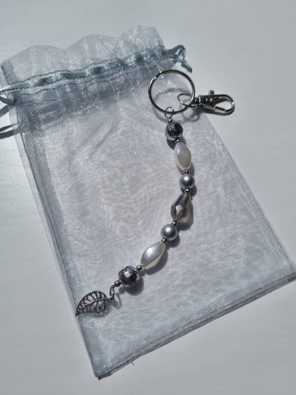 Silver leaf beaded bag charm/keyring - product image 2
