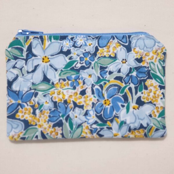 Liberty of London Fabric Coin Purses 100% Cotton- Lined and with zip closure. 004 - main product image