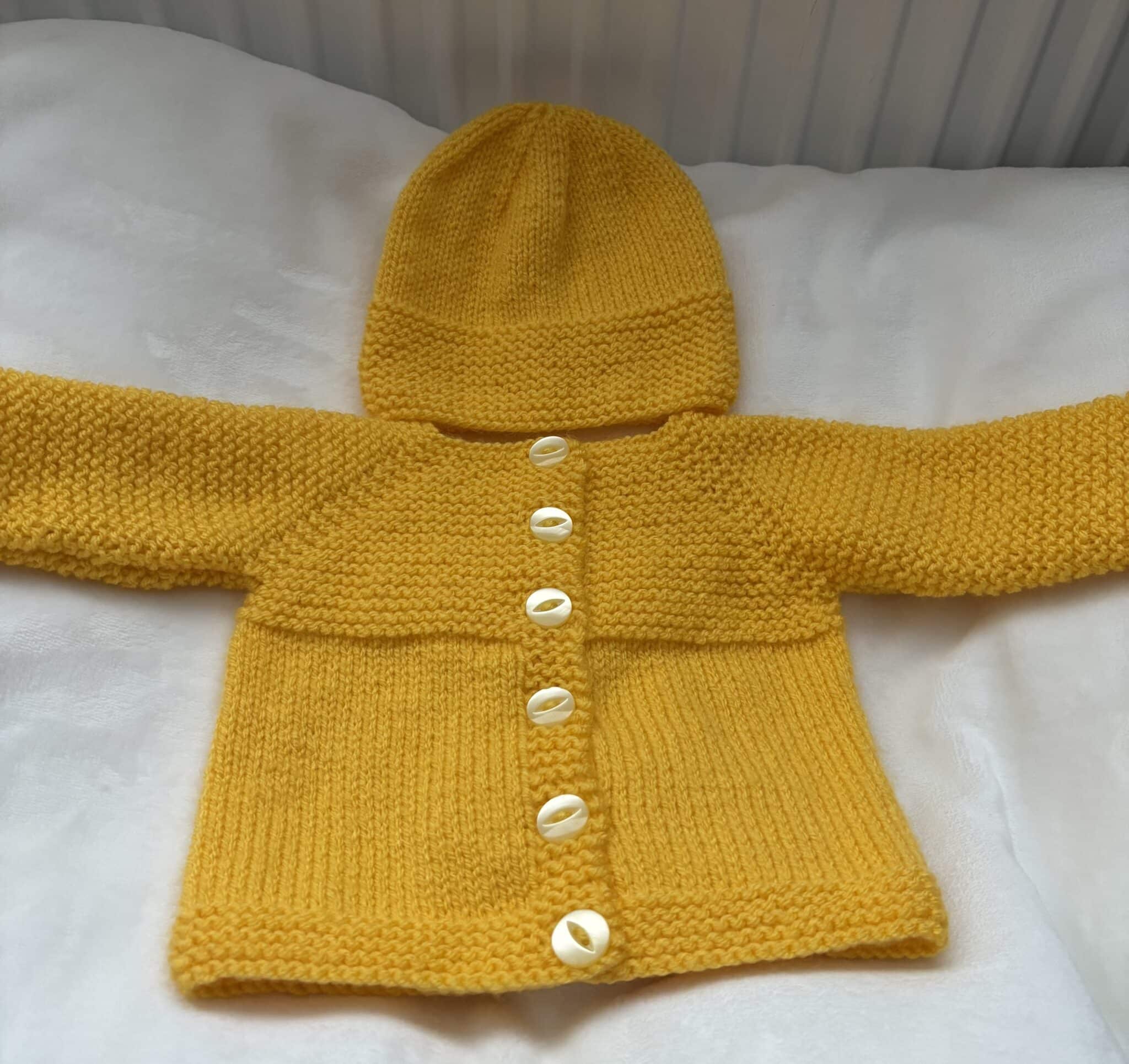 Hand knitted Baby Cardigan Set 0-3 months - main product image