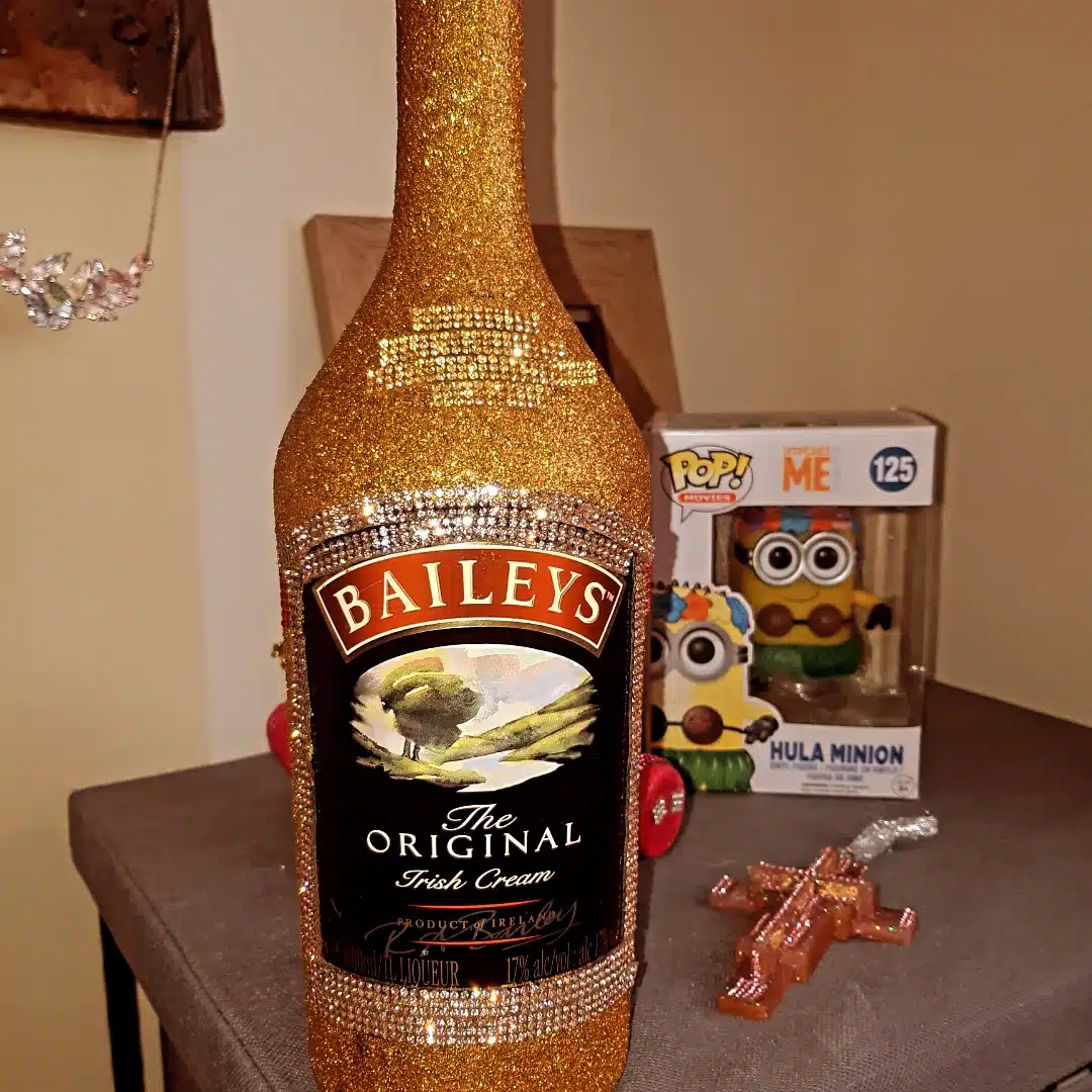 Decorated bottle - main product image