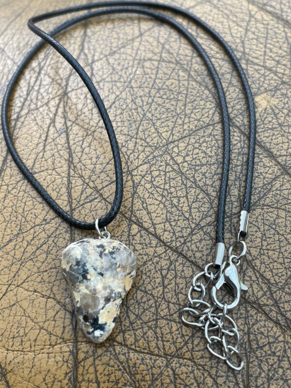Heart shape Cornwall Crystal Granite - main product image
