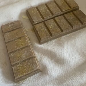 Toffee crisp melts