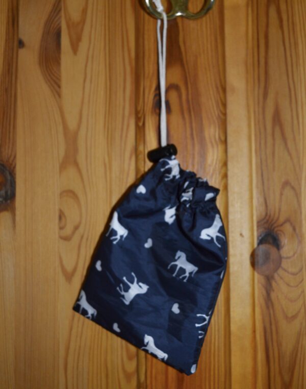 Mini-drawstring bag - product image 2