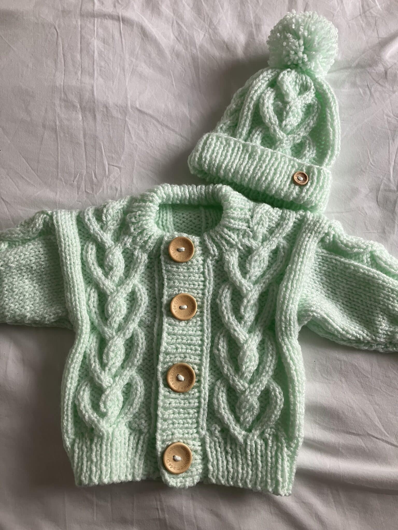 Baby Aran set in mint green 0-3 months - main product image
