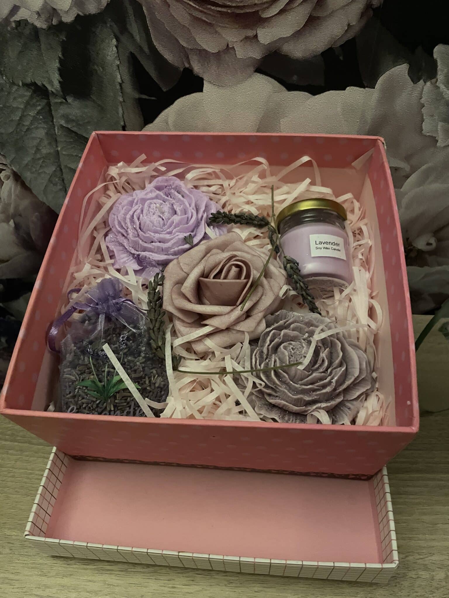 Mother’s Day luxury soaps - main product image