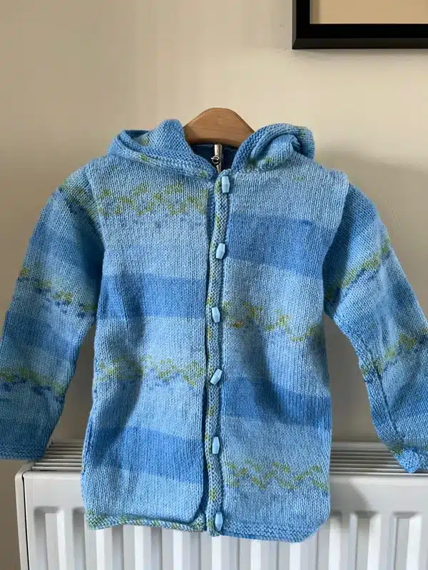 Hand Knitted Hoody Cardigan – Size 26″ (4 – 5 Years)