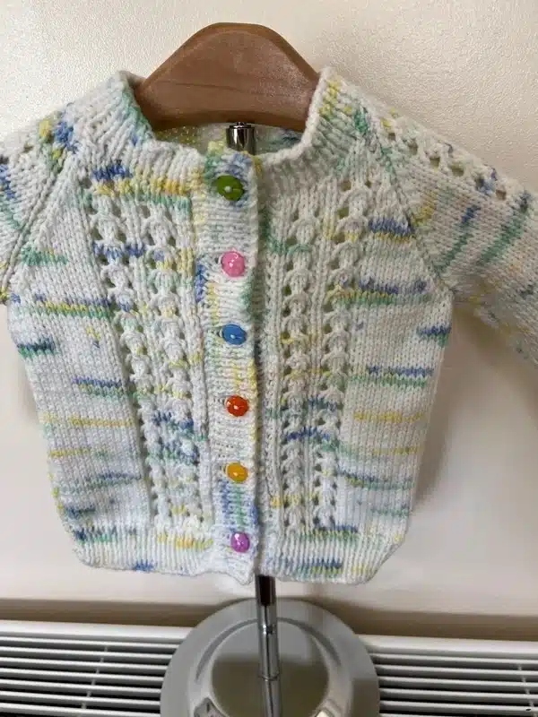 Hand knitted multicoloured pattern cardigan size 20” chest (6-12months) – new