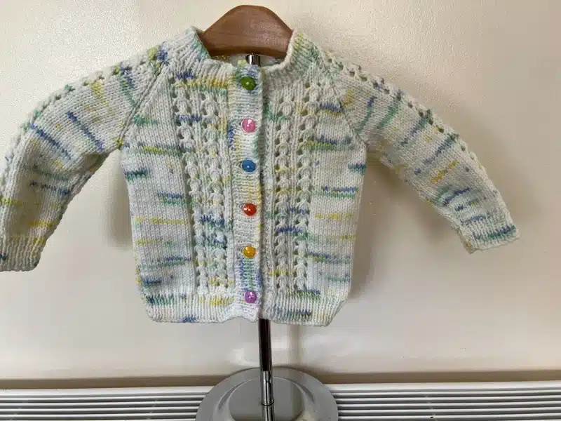 Hand knitted multicoloured pattern cardigan size 20” chest (6-12months) – new