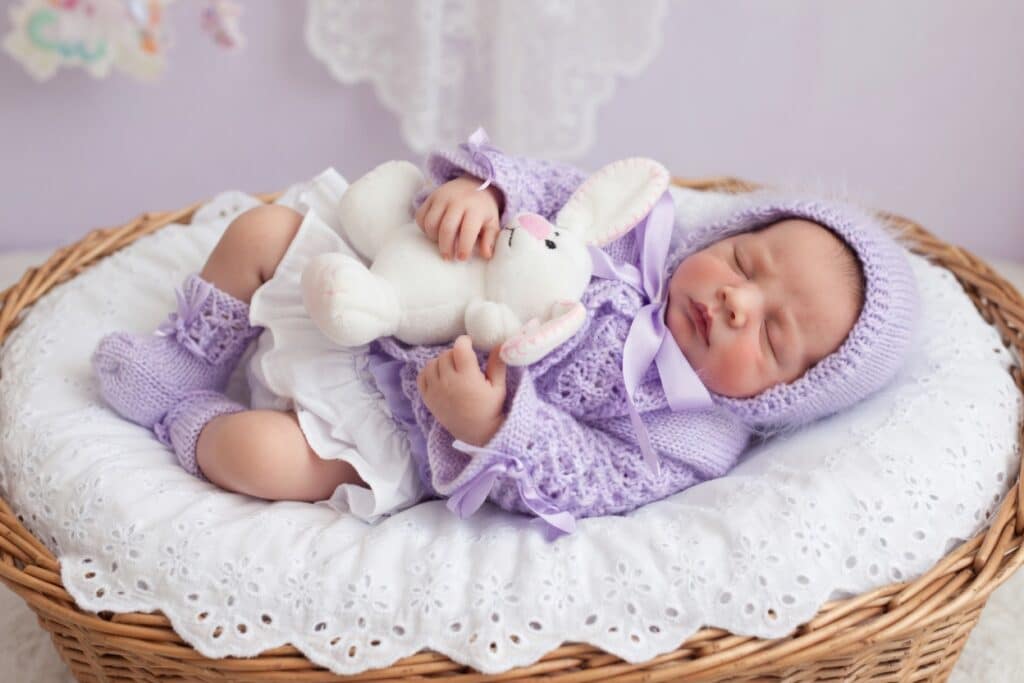 Baby Moonbeam Knitting Pattern~3-Piece Matinee Set~4ply~0-3 months