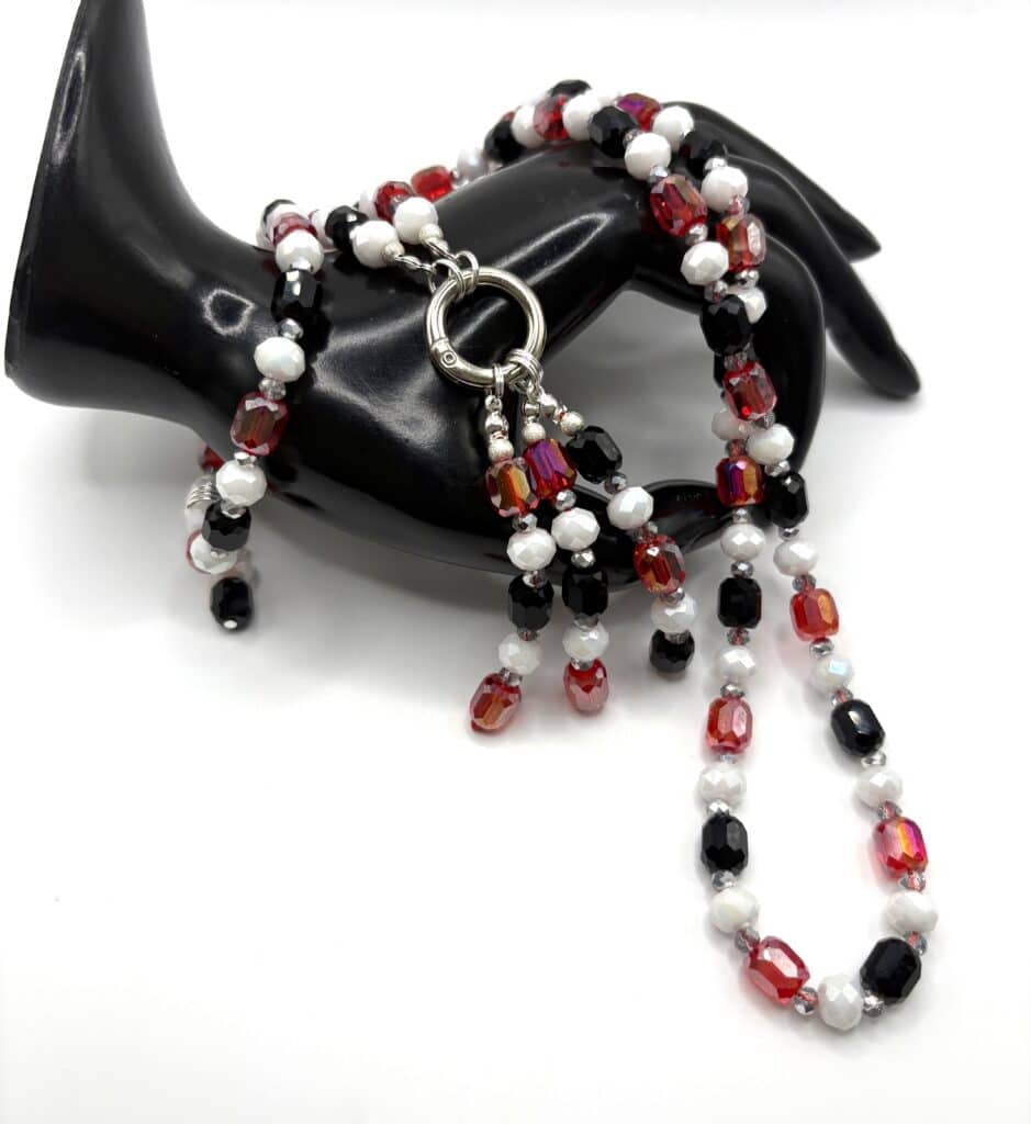 Black/Red/White Necklace & Bracelet Set