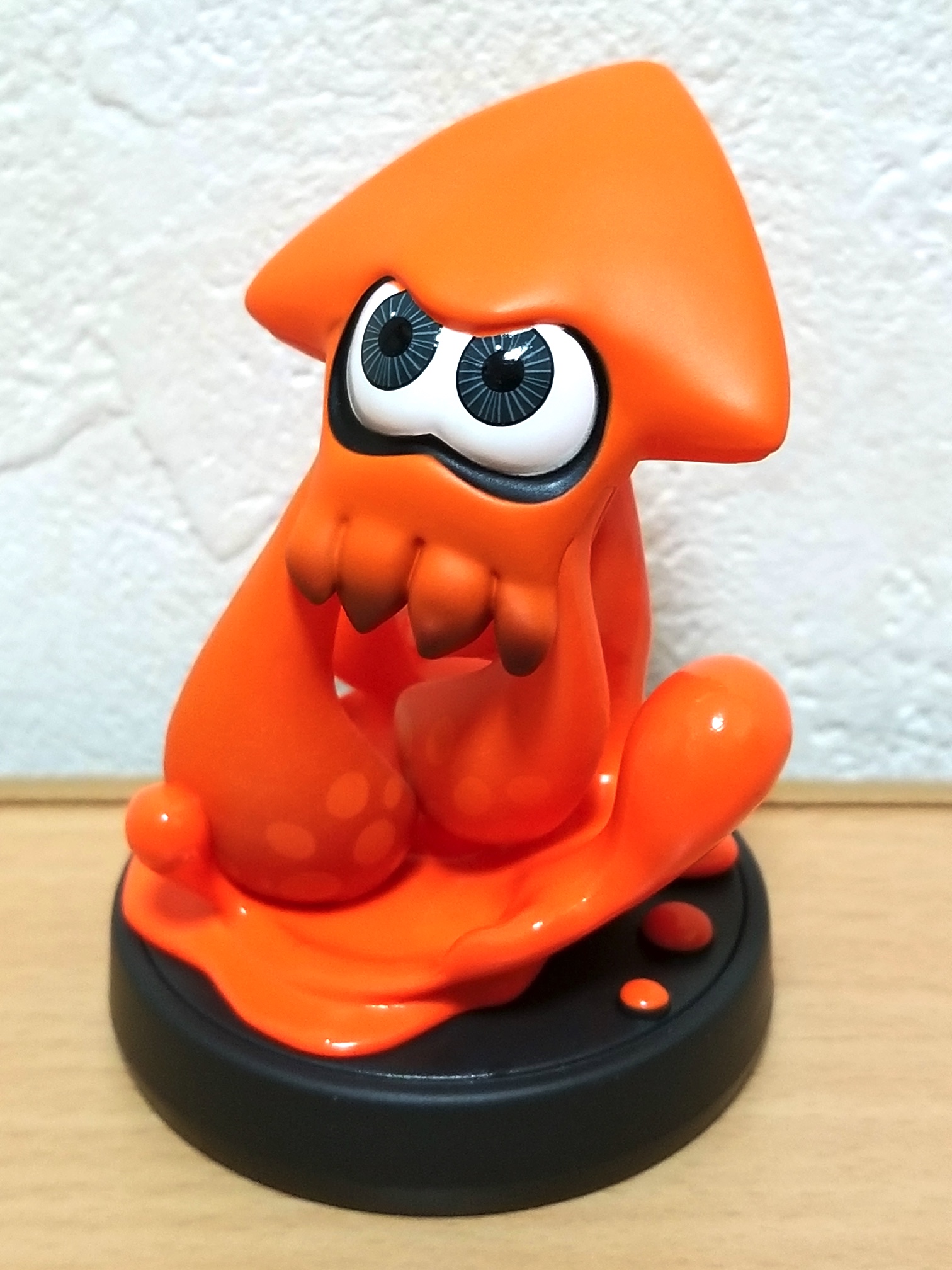 スプラトゥーンのamiibo イカ オレンジ を買った 触り心地が良い Time To Live Forever