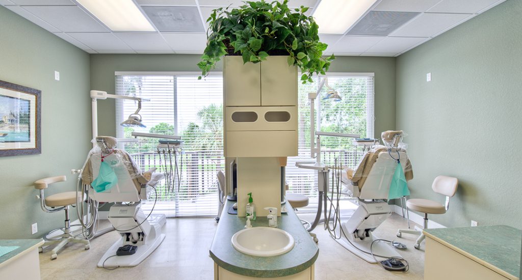 Dentist in Palm Beach Gardens, FL | Gardens Dental Care