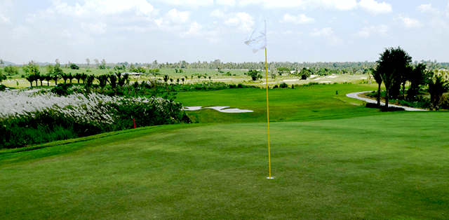 PARICHAT INTERNATIONAL GOLF LINK