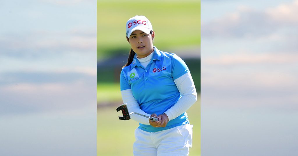 golfdigg_golfdiggtoday_moriya_juthanugarn_The_Evian_Championship_trophy