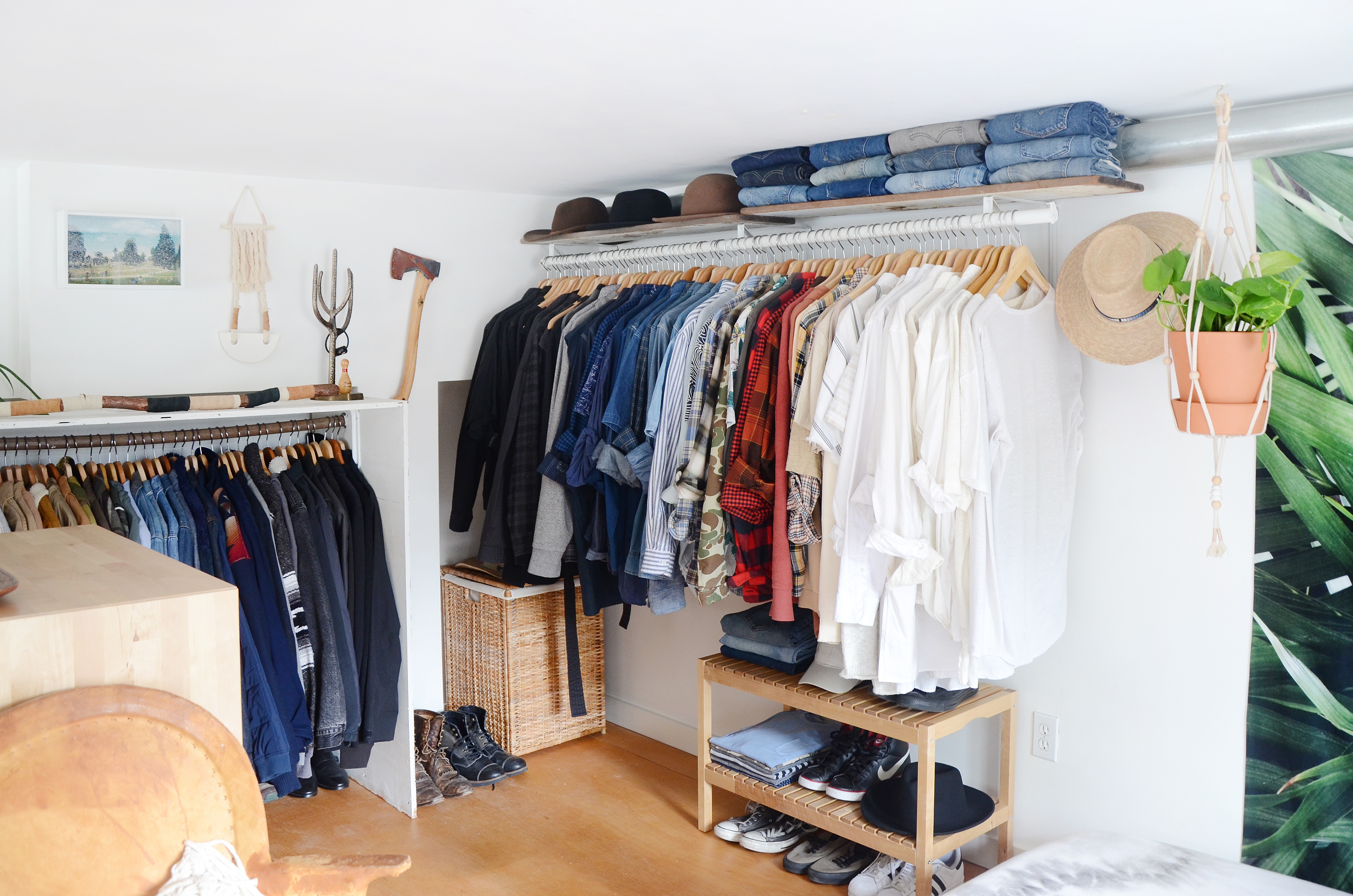 20 Ideas For Organizing Your Bedroom Closet Apartment Therapy