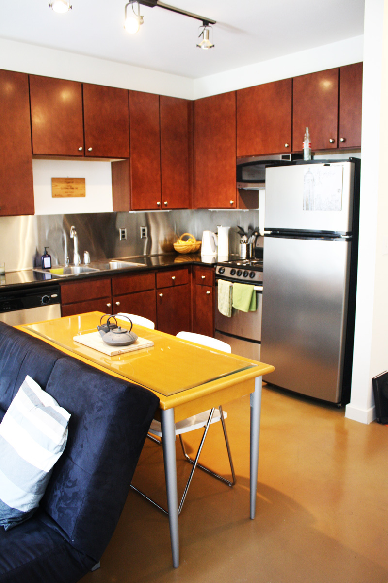 Dave’s Tiny Urban Austin Studio Apartment Therapy