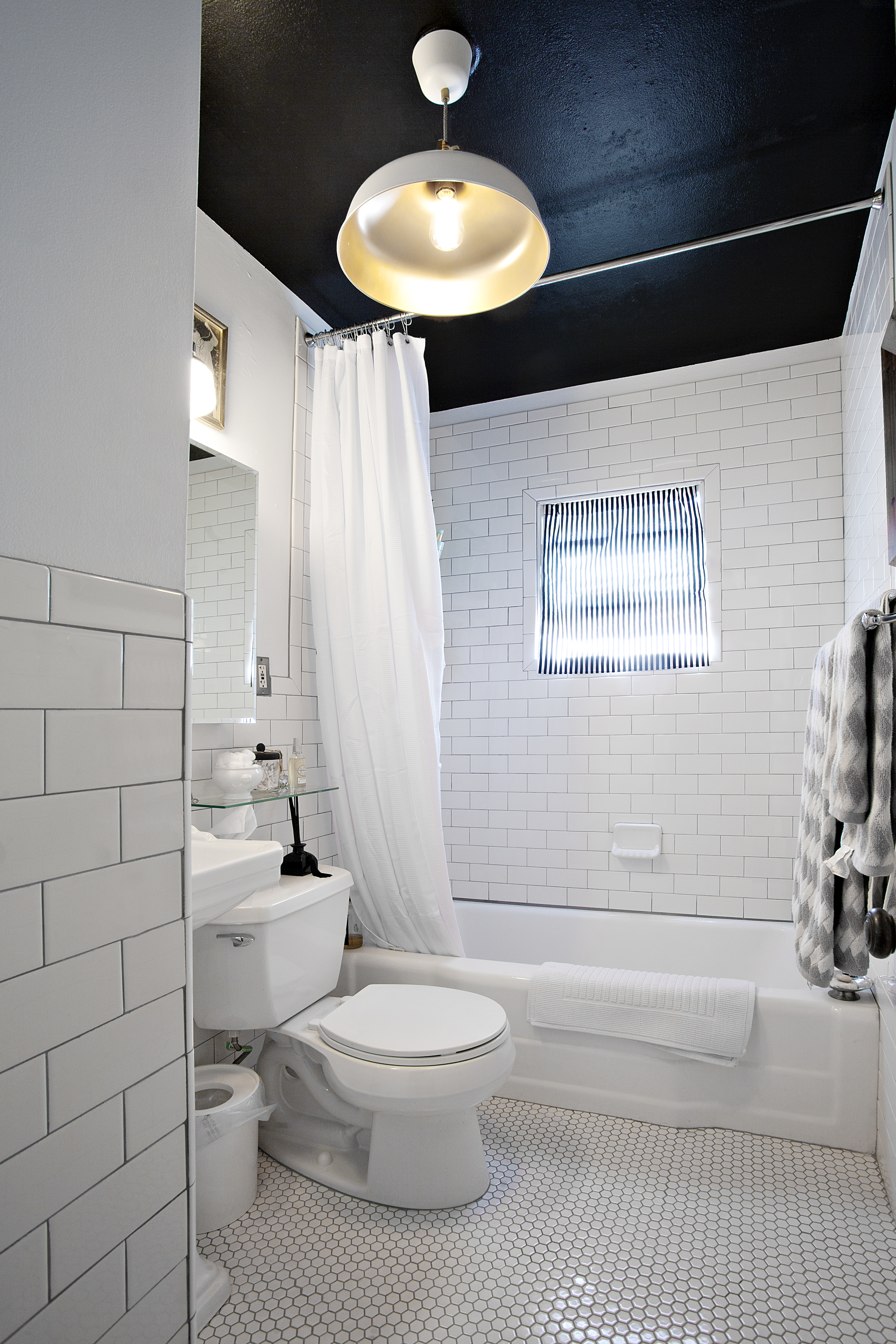 Beautify Your Bathroom in a Weekend: Super Easy Ideas for an Instant Style  Boost | Apartment Therapy