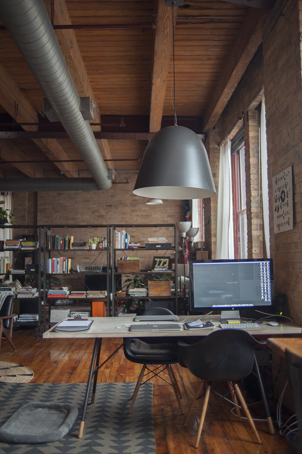 Warm Industrial Apartment 8 Industrial House Design Ideas - Warm Industrial Loft Apartment Configurations