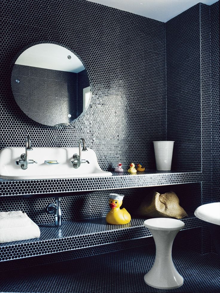 Look We Love Penny Tile In The Bathroom Apartment Therapy