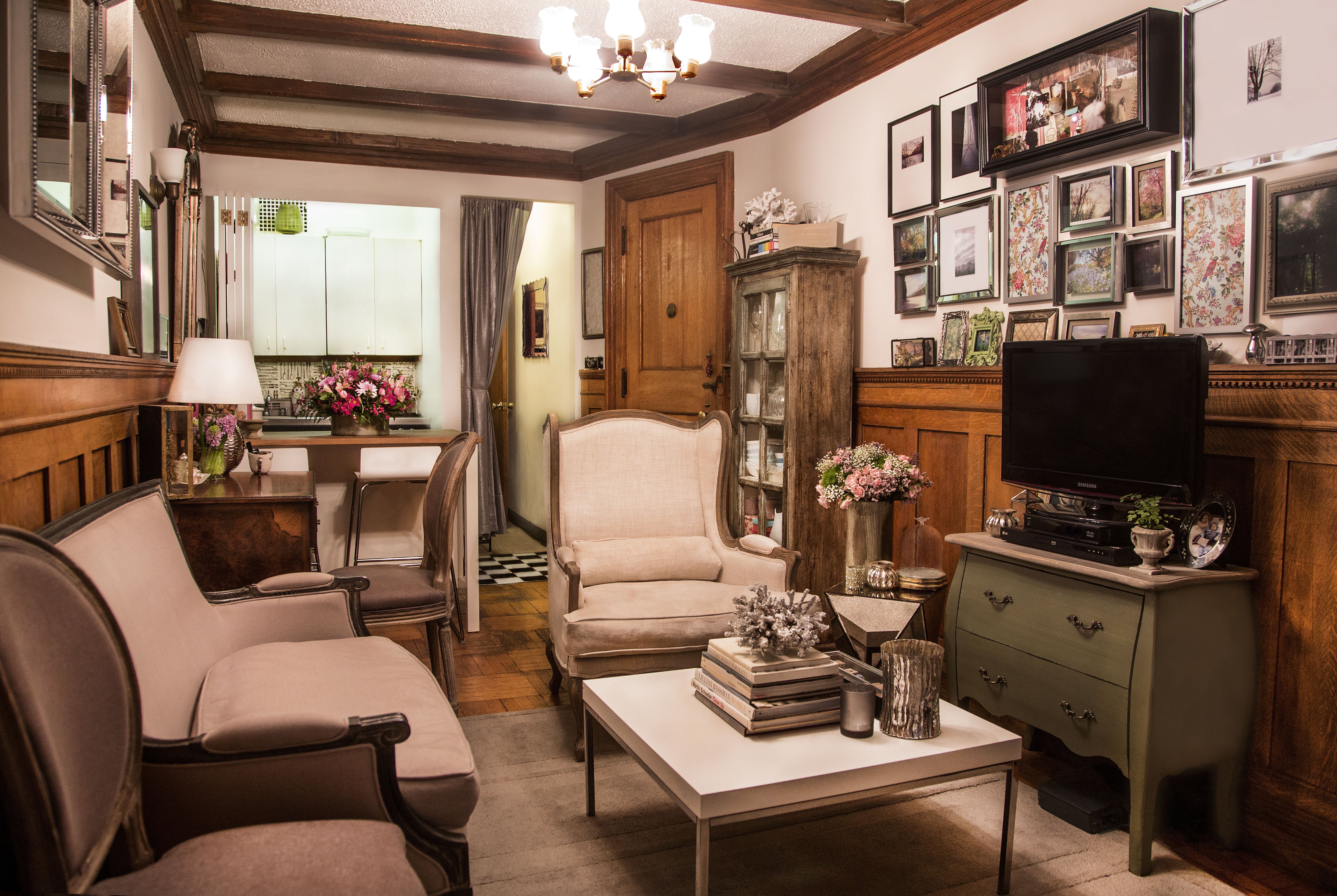 Charlotte's Sophisticated 300 Square Foot Studio | Apartment