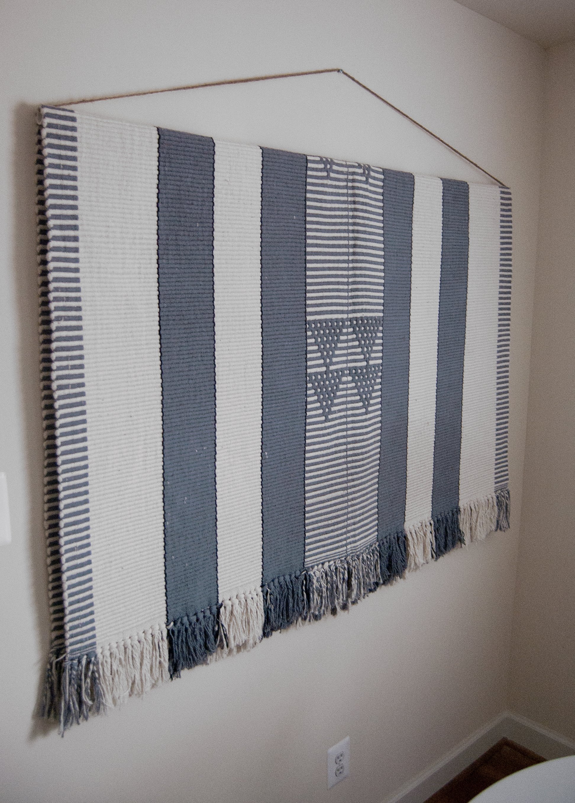 How To Hang A Large Heavy Rug On The Wall Apartment Therapy How To Hang A Large Heavy Rug On The Wall