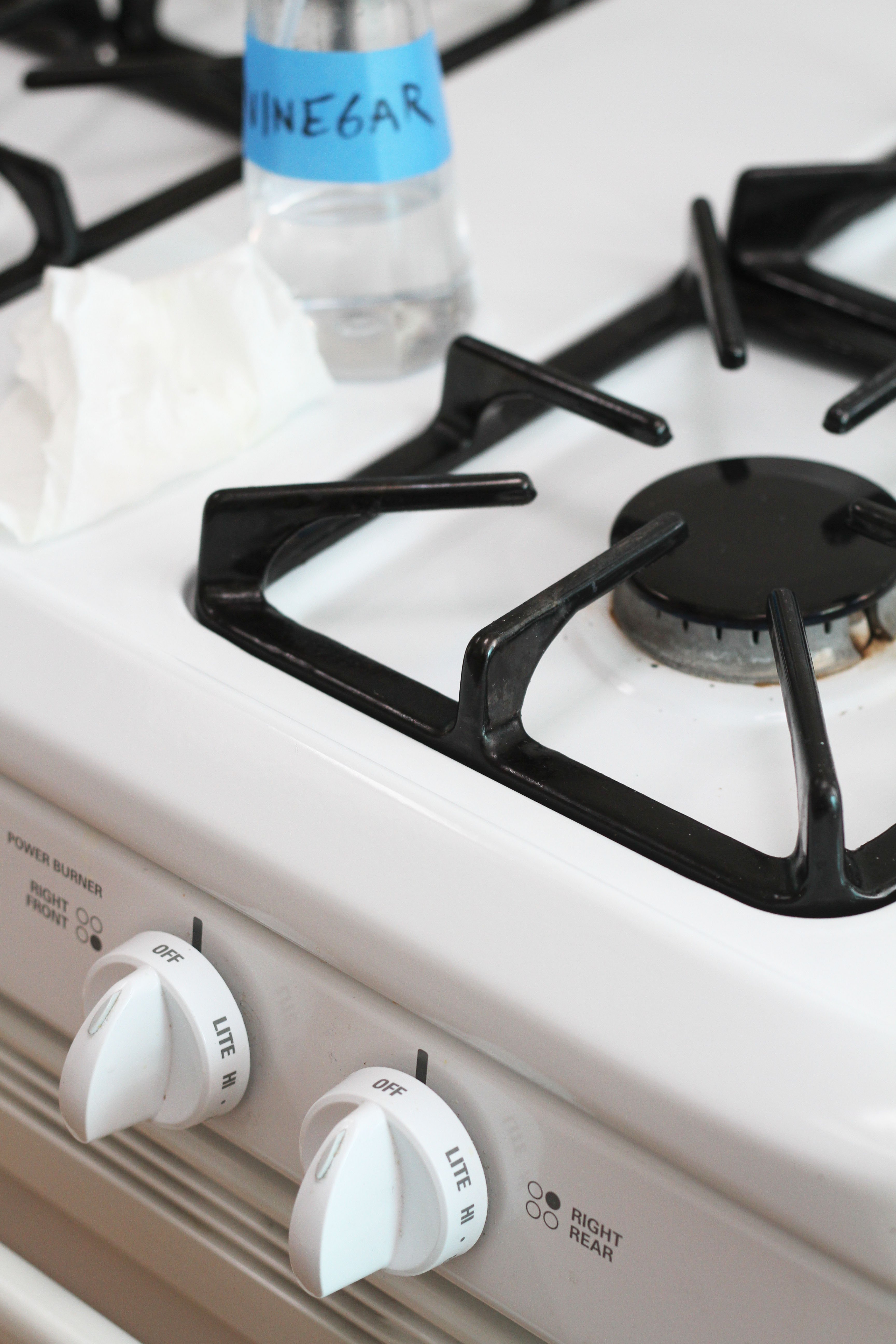 How to Clean a Stovetop