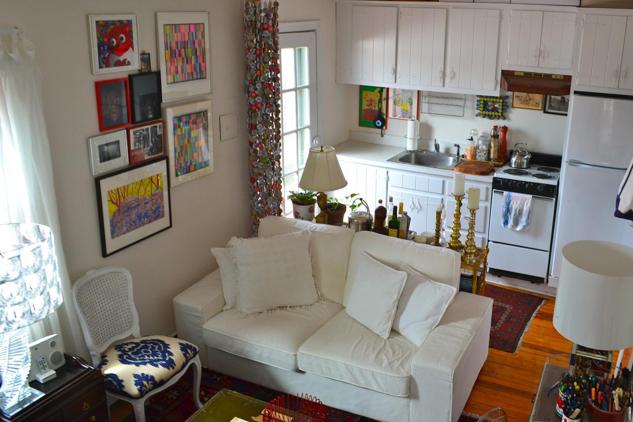5 Ways To Lay Out A Studio Apartment Therapy