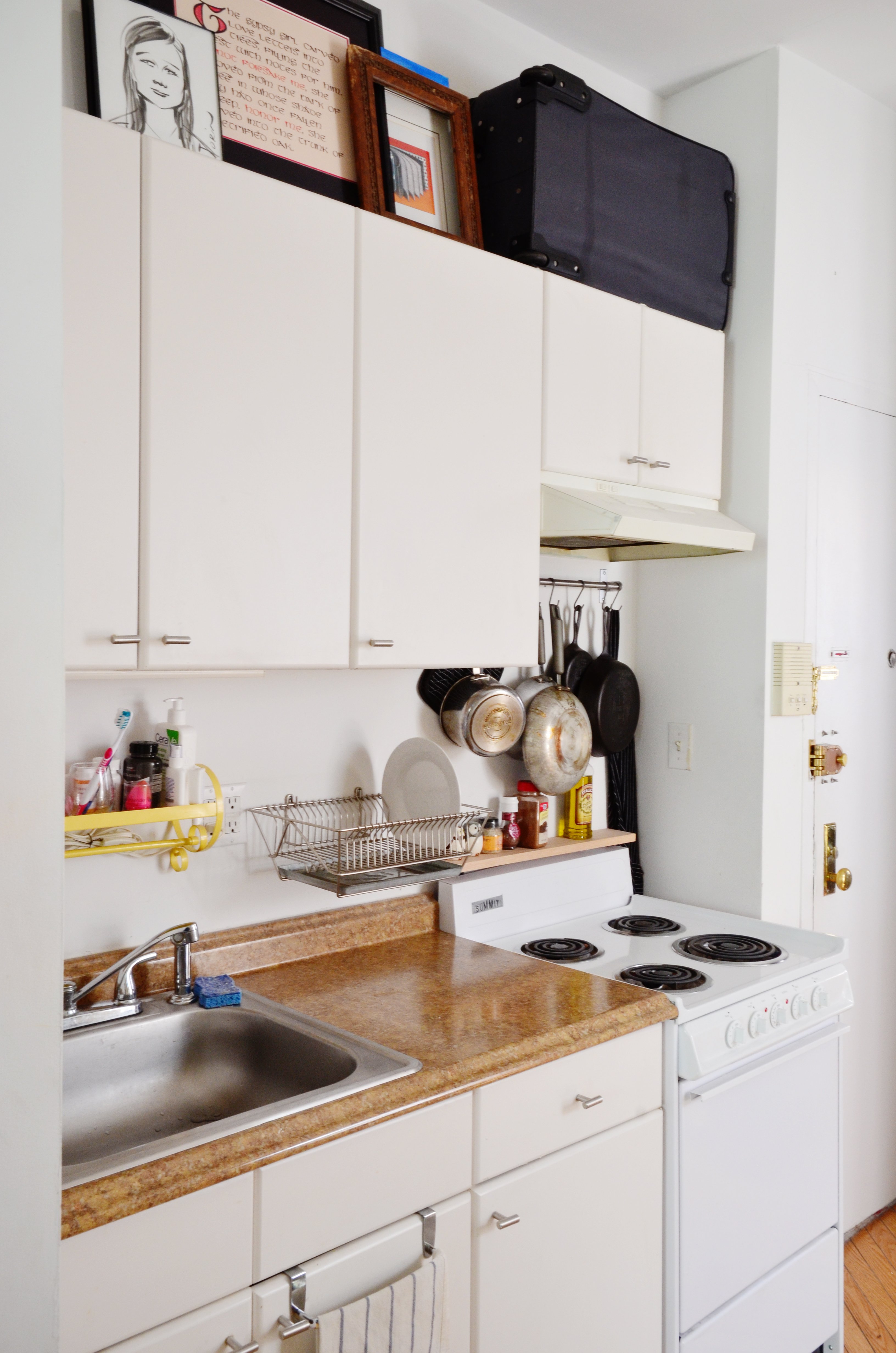 Renter-Friendly DIY Apartment Makeover: Easy Home Upgrades