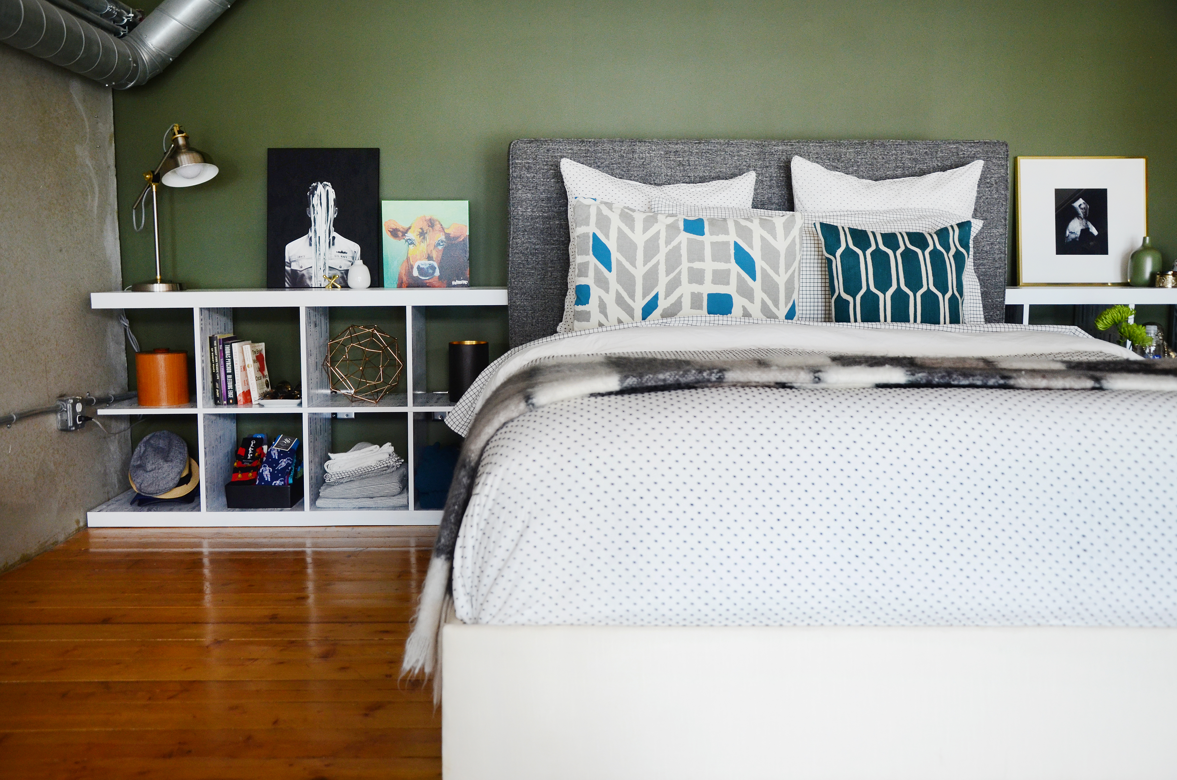 Small Space Solutions 11 Saving Nightstand Ideas Apartment Small Space Solutions 11 Saving Nightstand Ideas Apartment Therapy